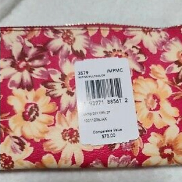 COACH Wristlet Vintage Daisy Script Print - Picture 4 of 5